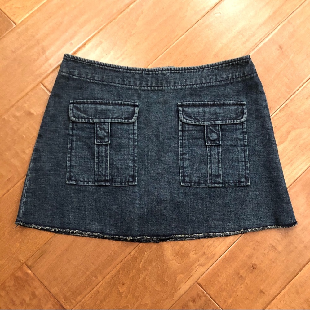 Moda International Women’s Denim Mini Skirt with Pockets Size 4